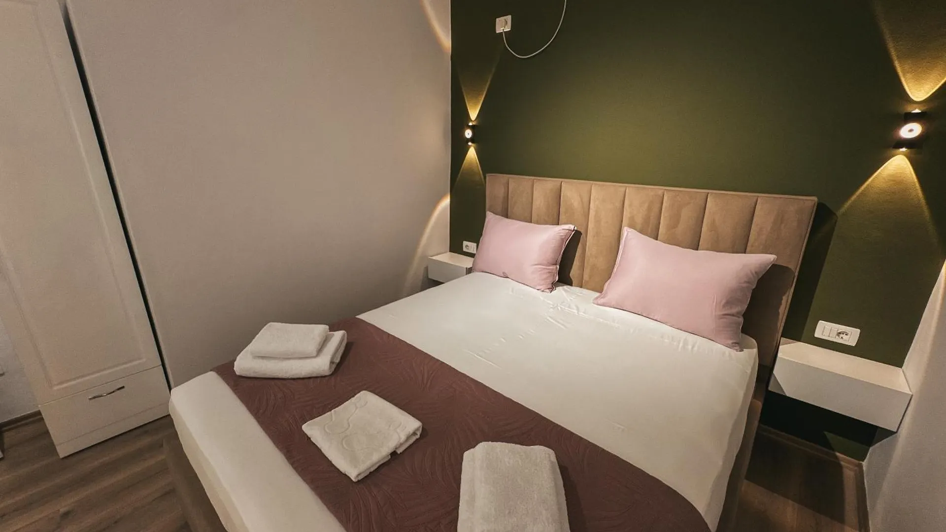 Relaxx Apartment & Hotel Tirana