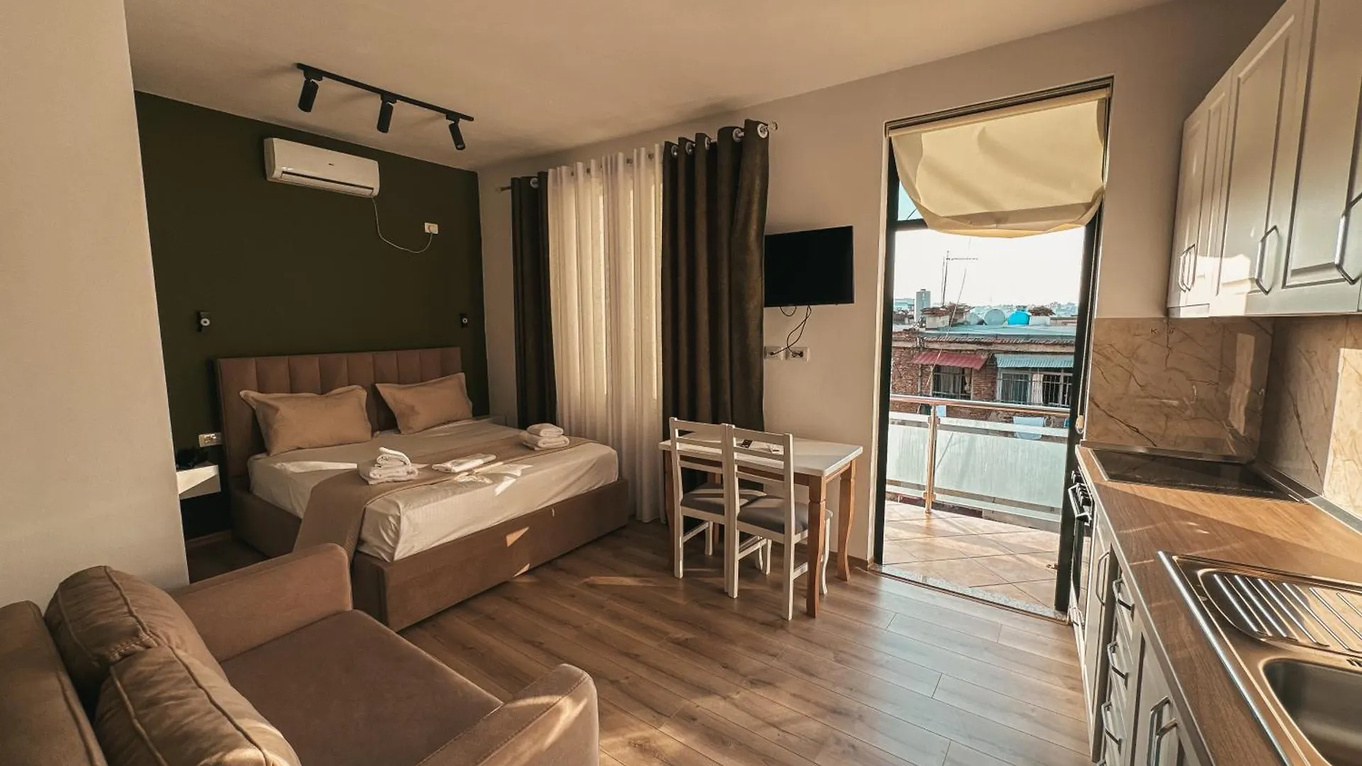 Relaxx Apartment & Hotel Tirana